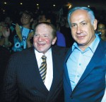 נתניהו ואדלסון. הדמוקרטיה בעדיפות שנייה כשמדובר בהפלתם